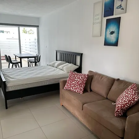 Nissi Breeze 2 Apartment *