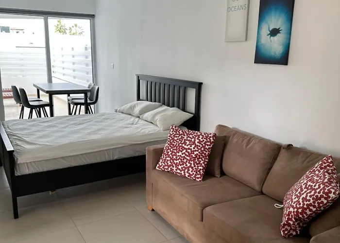 Dene Hollow 2 Daire *