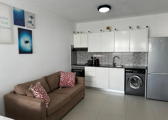 アパート Dene Hollow 2